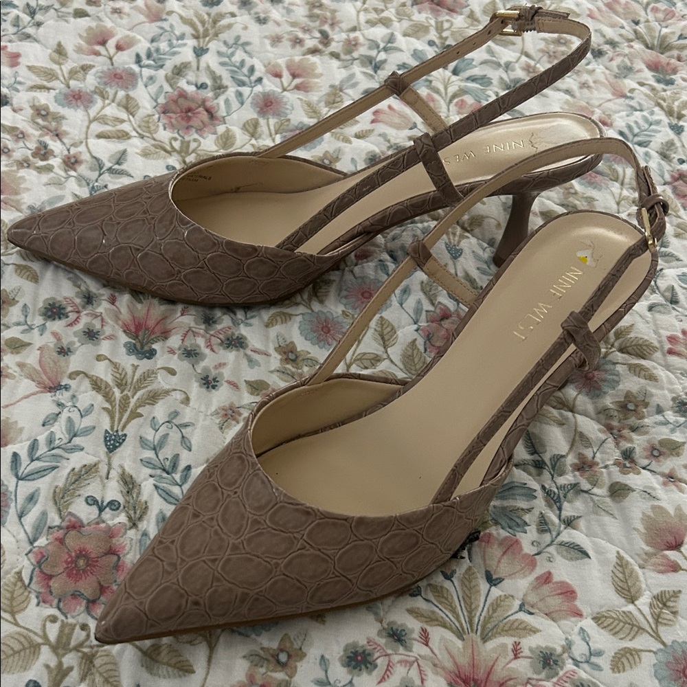 Nine West Brown Textured Slingback Heels